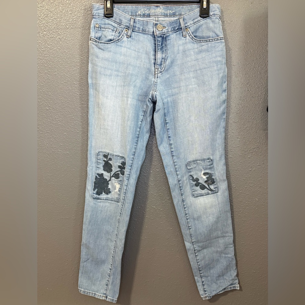 Eddie Bauer Light Wash Floral Patch Jeans size 4